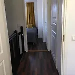 Spacious And Fresh 2Br Home Close By Lake And Park
