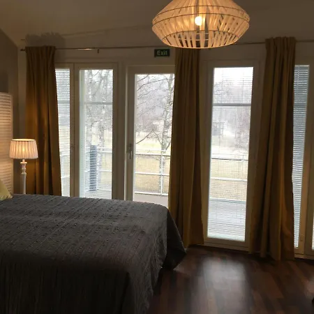 Spacious And Fresh 2Br Home Close By Lake And Park * Λαπεενράντα