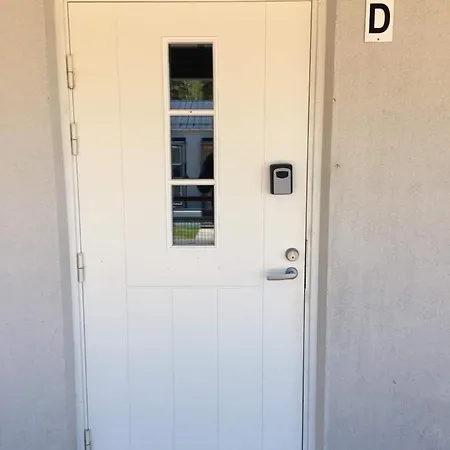 Διαμέρισμα Spacious And Fresh 2Br Home Close By Lake And Park *