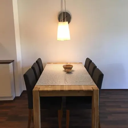Spacious And Fresh 2Br Home Close By Lake And Park Διαμέρισμα Λαπεενράντα
