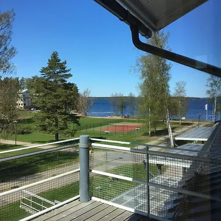 Spacious And Fresh 2Br Home Close By Lake And Park Διαμέρισμα *